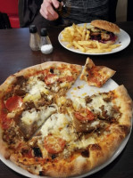 Torvet Burger Og Pizza food