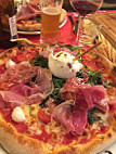 Pizza Giorgio food