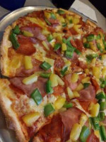 Magic's Pizza Shack food