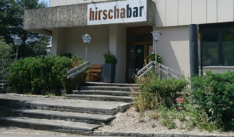 Hirschabar outside