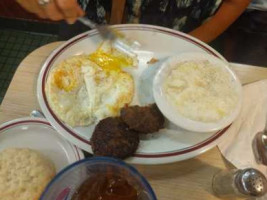 Huddle House food