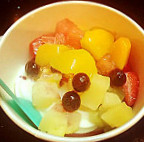 Tutti Frutti Frozen Yogurt food