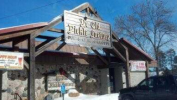 Ye Olde Pickle Factory outside