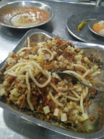 Koshary Mix food