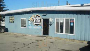 Lafond's Fish Market outside