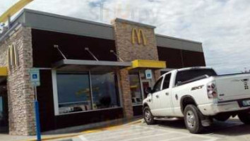 Mcdonald's outside