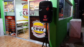 Hamburguesas Chuy inside