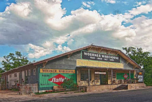 Woerner Warehouse Cafe Catering outside