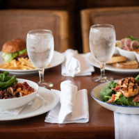 Café At The Pfister food