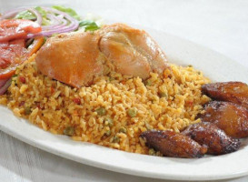 Papi's Cuban Caribbean Grill food