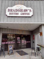 Bradshaws Bistro Coffee outside