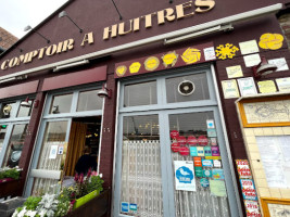 Comptoir à Huîtres food