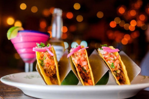 Rocco's Tacos & Tequila Bar - Boca Raton food