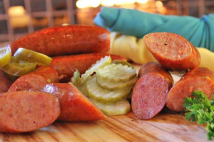 County Line B-q: Lake food