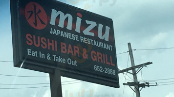 Mizu Sushi food