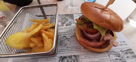 Taberna El Puente food