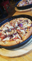 Domino's Pizza food