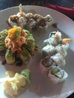 Hana Sushi Lounge food