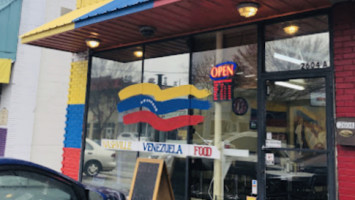 Nashville Venezuela Food outside