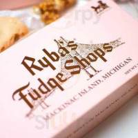 Ryba's Fudge Shop outside