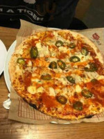 Mod Pizza food