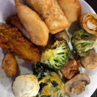 Borunda Chinese Buffet food