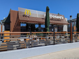 Mcdonald's outside