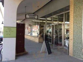 Gateway To Kansas Old Fashion Soda Fountain outside