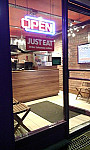 Square Pizza Company inside