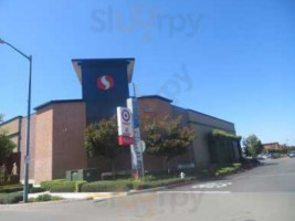 Safeway outside