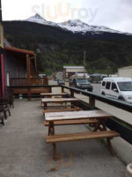 Skagway Pizza Station inside