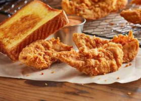 Zaxby's food