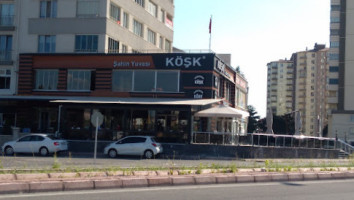 Sahin Yuvasi Kosk outside