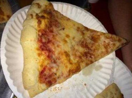 Vito's Pizzeria food