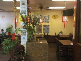 Peking Wok Chinese inside