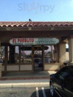 El Pueblito outside