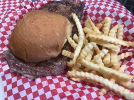 Victory Lane And Grill food