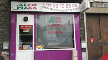 Allo Pizza food