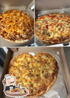 Niakwa Pizza food