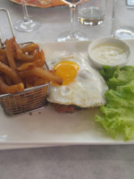 Brasserie Plaisance food