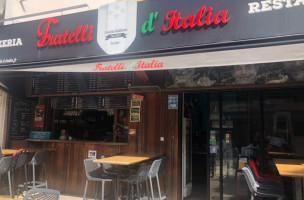 Fratelli D'italia inside