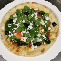 Olive Pizza food