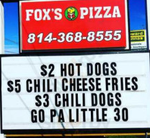 Fox's Pizza Den food