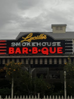 Lucille's Smokehouse -b-que food