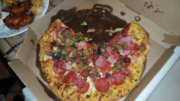 Domino's Pizza food