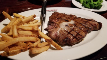 Longhorn Steakhouse food