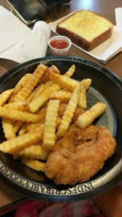 Zaxby's food