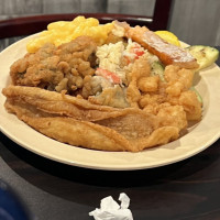 Captain Benjamin's Calabash Seafood Buffet inside