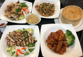 Somi Vietnamese Bistro food