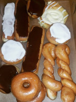 Bulldog Donuts food